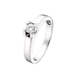 Кольцо из белого золота с бриллиантом 0,24 ct