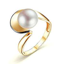 Кольцо из желтого золота с жемчугом
